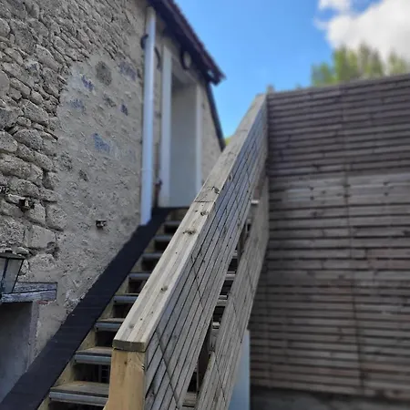 Mise Au アパート *