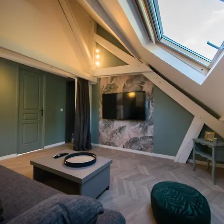 Apartment Mise Au Bruyeres-et-Montberault