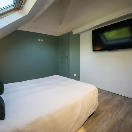 Apartment Mise Au *
