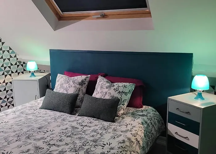 Apartment Mise Au Bruyeres-et-Montberault